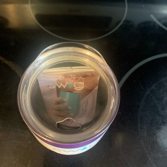 Swig 12 oz insulated cup. - Picture 3 of 4